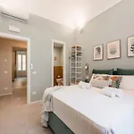 The Best Rent - Modern Two-Bedroom Apartment In Esquilino Area