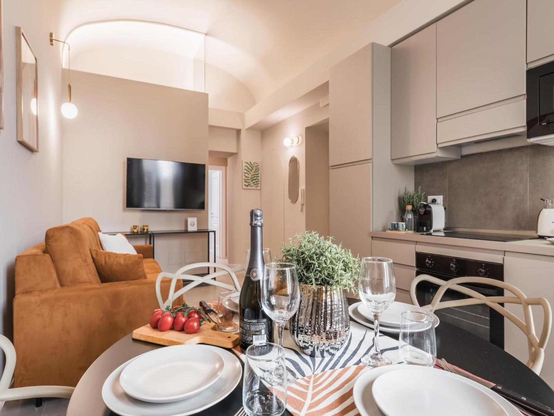 The Rent - Modern Two-bedroom In Esquilino Area Apartment *